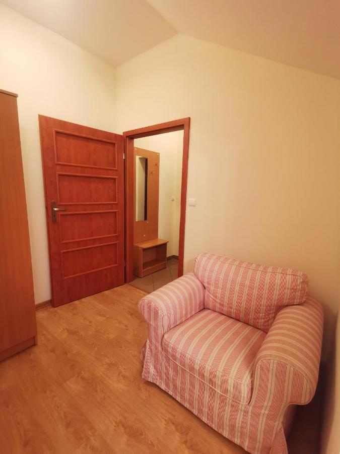 Podkowa Villa Police Buitenkant foto
